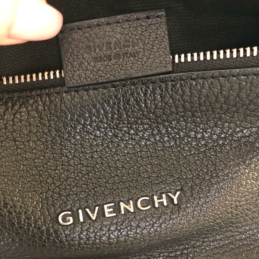 AUTH Givenchy Pandora NEW With DUSTBAG GORGEOUS 🌺 - Picture 6 of 8